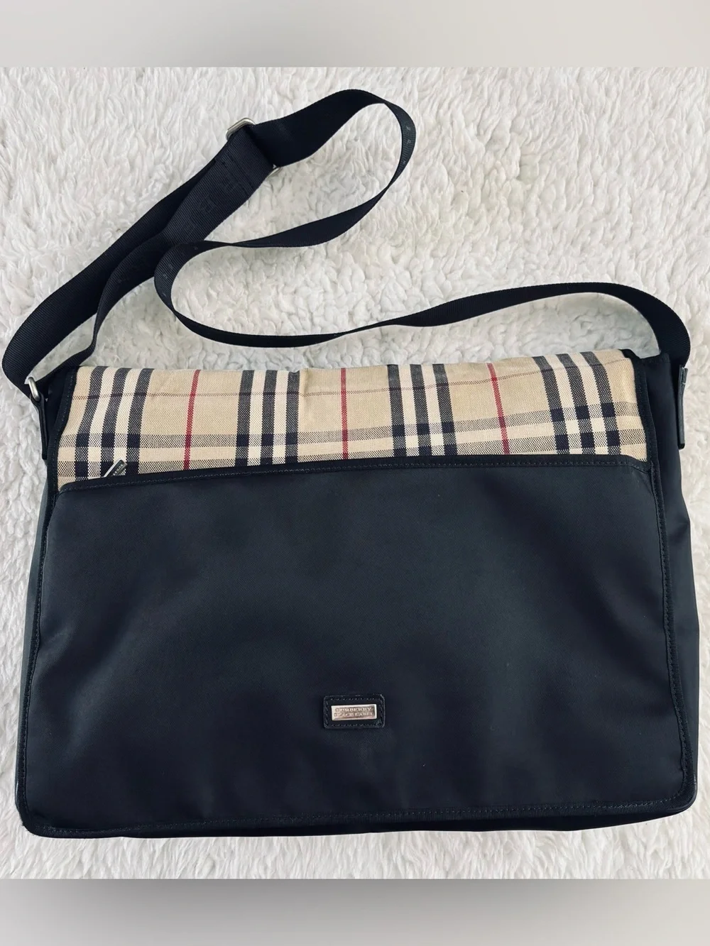 Burberry Black Label Nova Check Canvas Black Nylon Crossbody/Messenger Large Bag